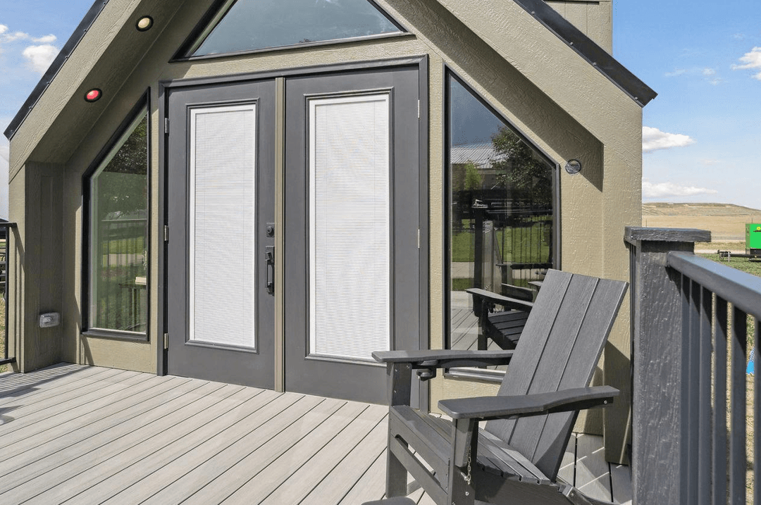Tahoe exterior home features