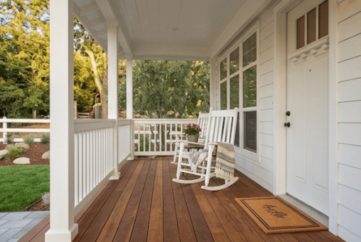 Del mar exterior home features