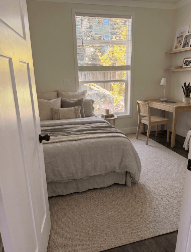 The tiburon bedroom home features