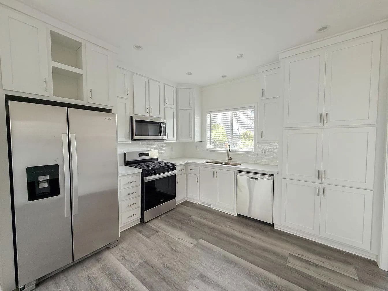 The malibu kitchen home features