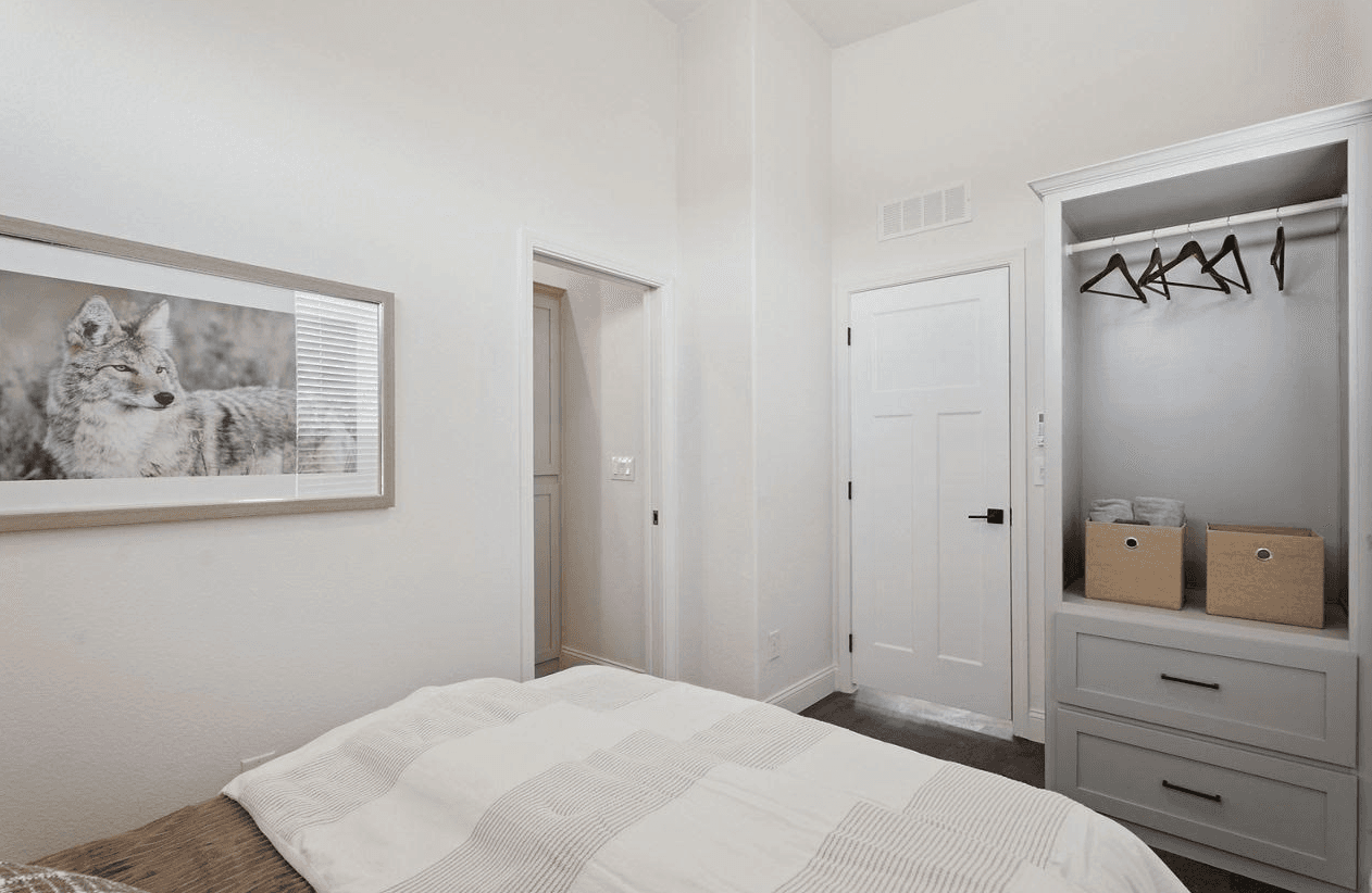 Tahoe bedroom home features