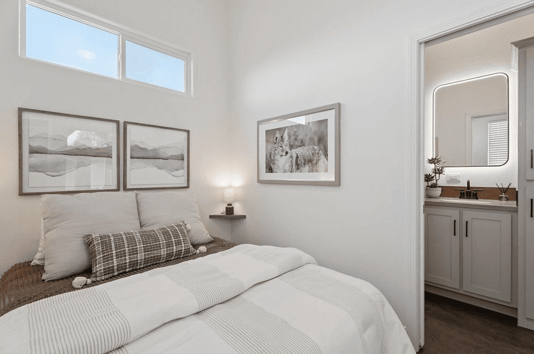 Tahoe bedroom home features