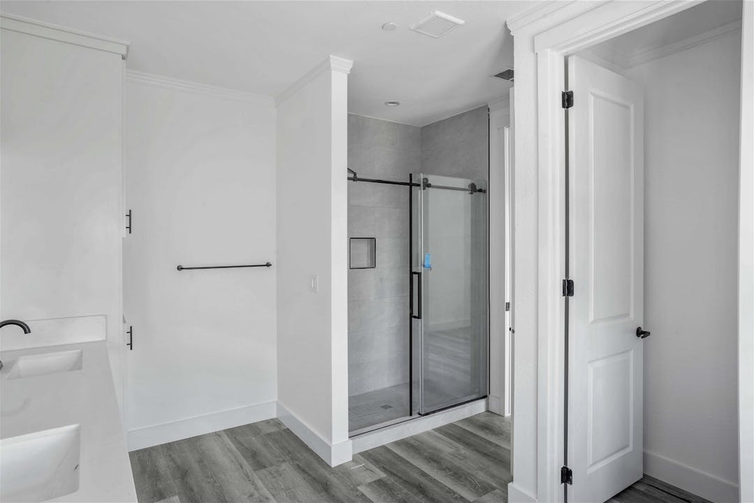 Carrington bathroom and interior home features